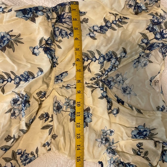 Floral summer wrap dress - Picture 7 of 7